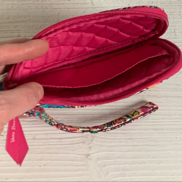 NWOT! VERA BRADLEY Sunburst Floral Retired Print WRISTLET w/detachable strap! - Picture 3 of 6
